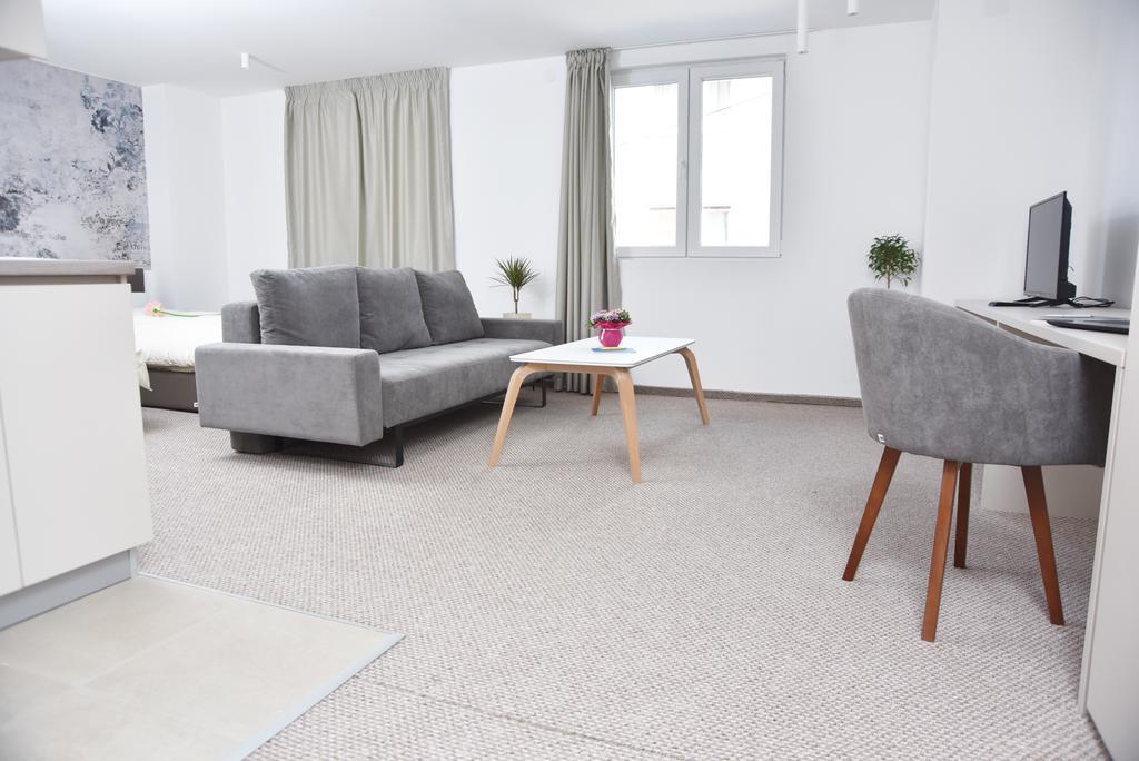 Kozle City Apartments سكوبجي الغرفة الصورة
