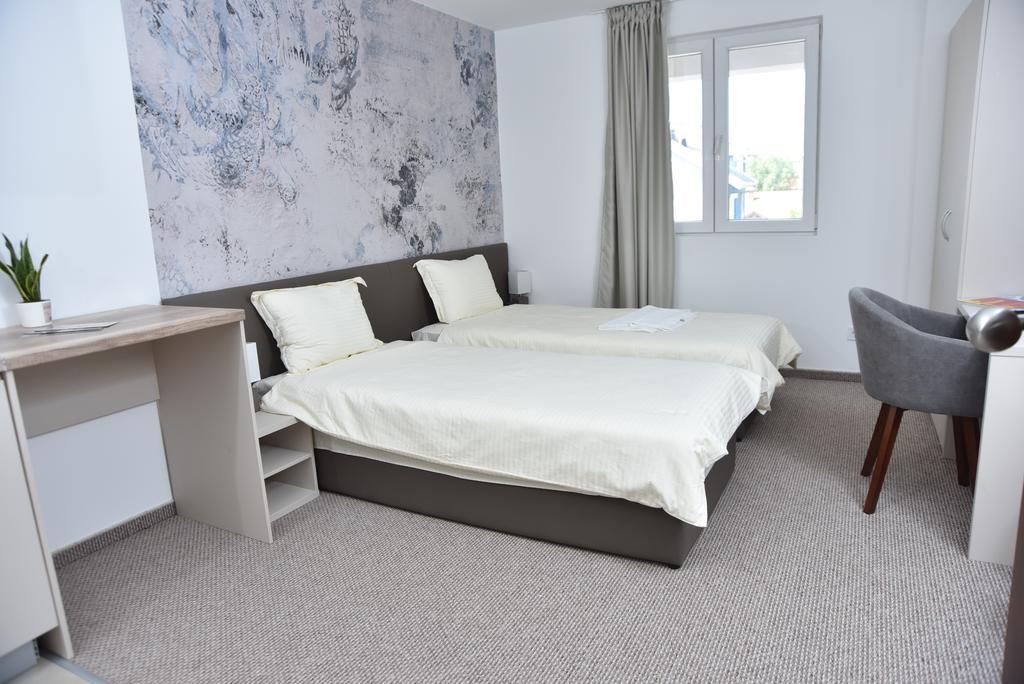Kozle City Apartments سكوبجي الغرفة الصورة