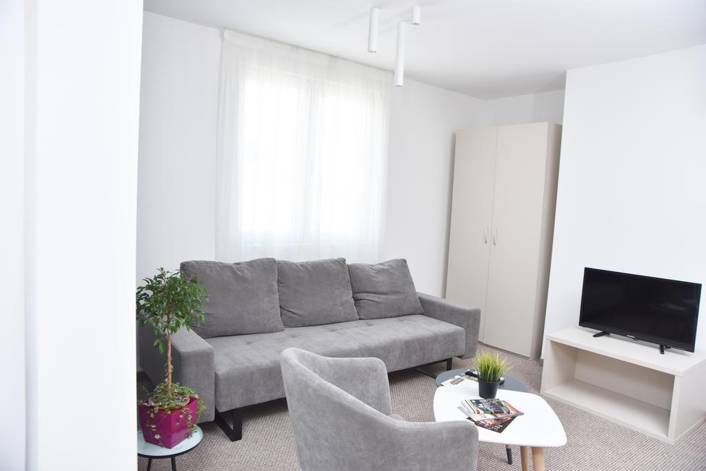 Kozle City Apartments سكوبجي الغرفة الصورة