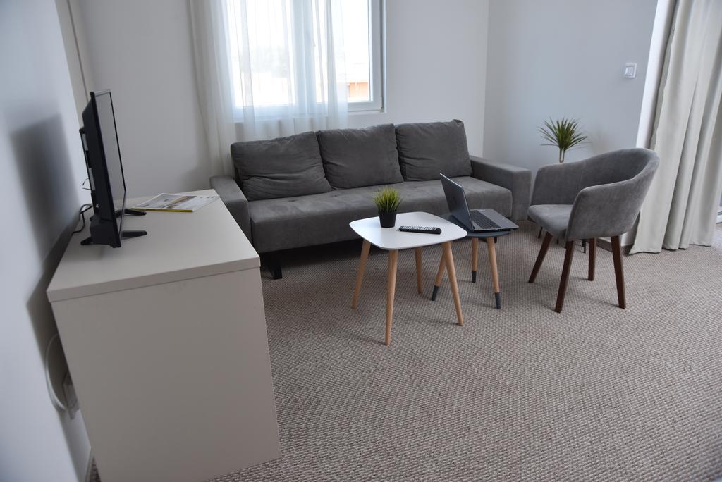 Kozle City Apartments سكوبجي الغرفة الصورة