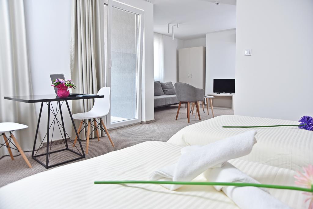 Kozle City Apartments سكوبجي الغرفة الصورة